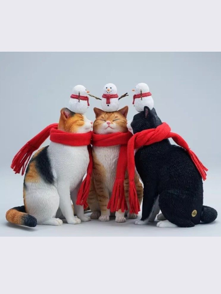 Winter Corner Warm Cat