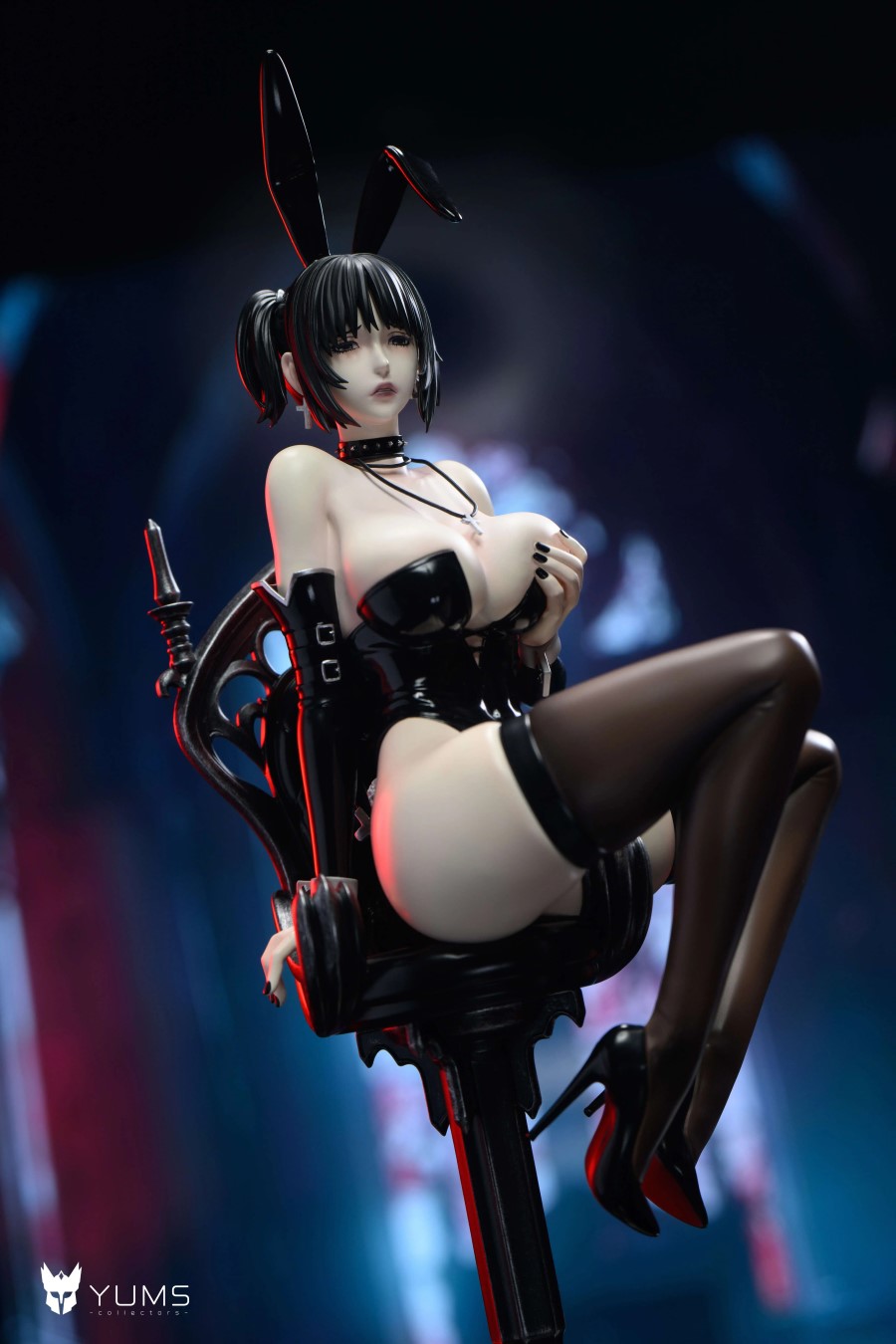 Bunny Mikasa Ackerman & Sasha 1/6