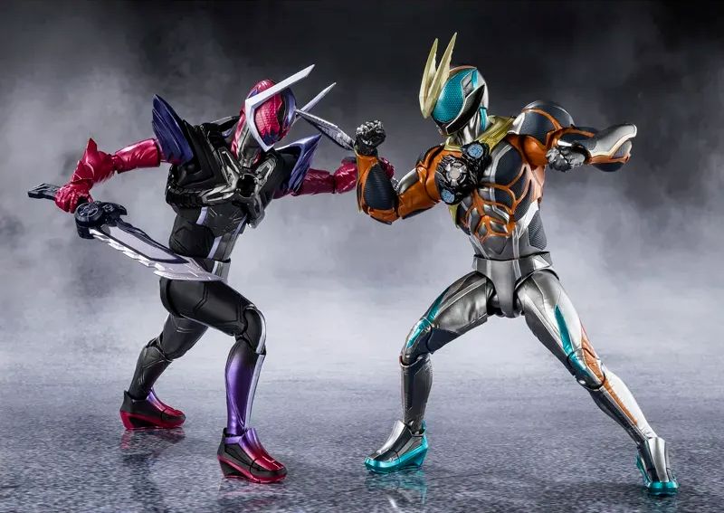 SHFiguarts Kamen Rider Dawn