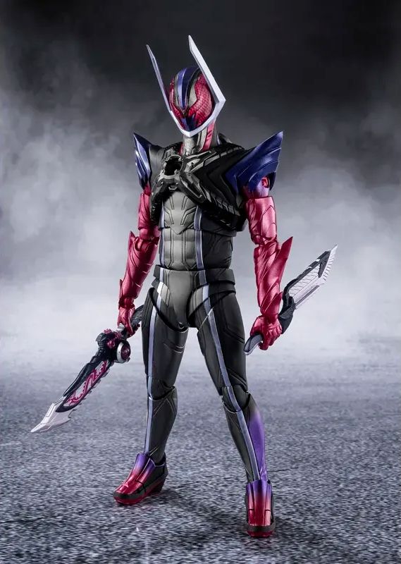 SHFiguarts Kamen Rider Dawn