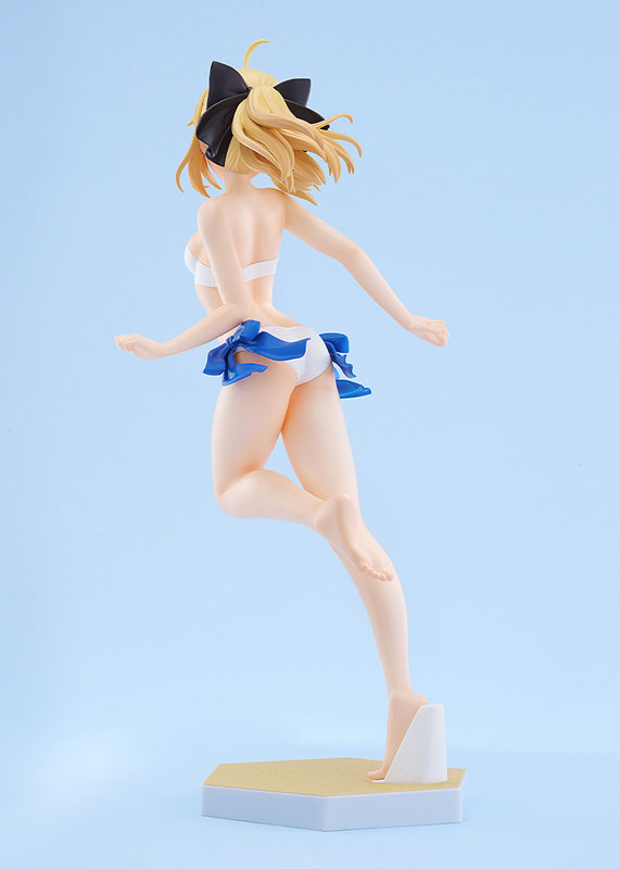 POP UP PARADE BEACH QUEENS Fate/stay night Saber Lily L Size