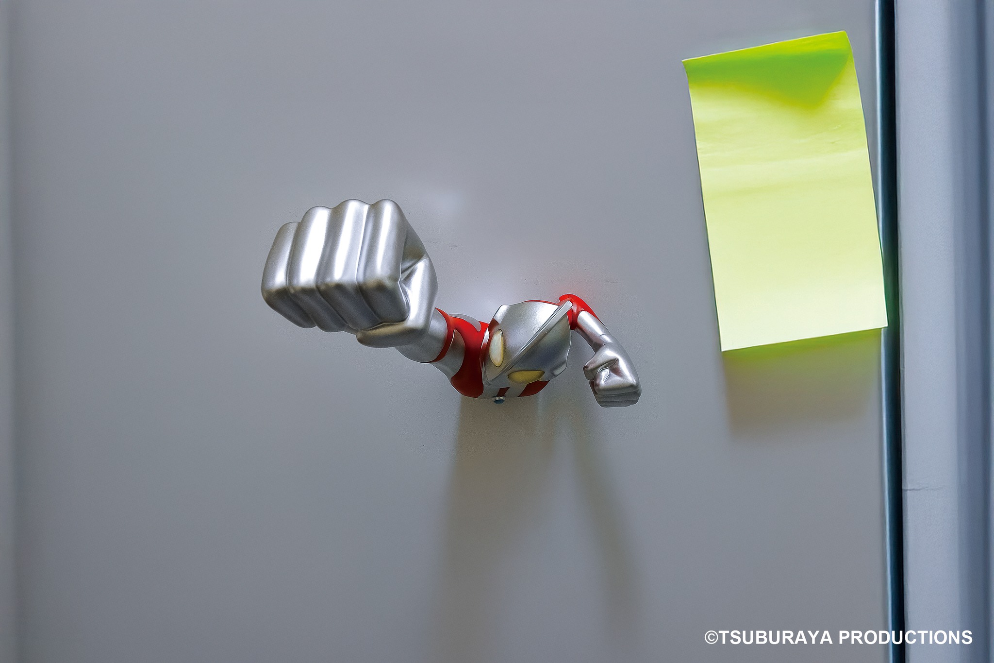 Classic Transformation Series Ultraman