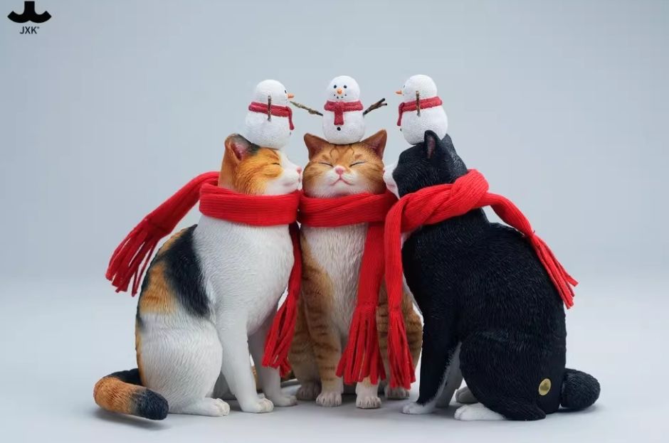 Winter Corner Warm Cat