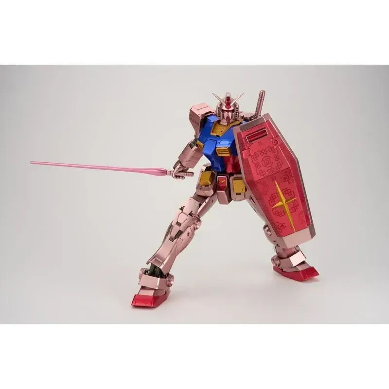 GUNDAM FIX FIGURATION METAL COMPOSITE CLOT RX-78-2 GUNDAM Ver.SILK ROYALE