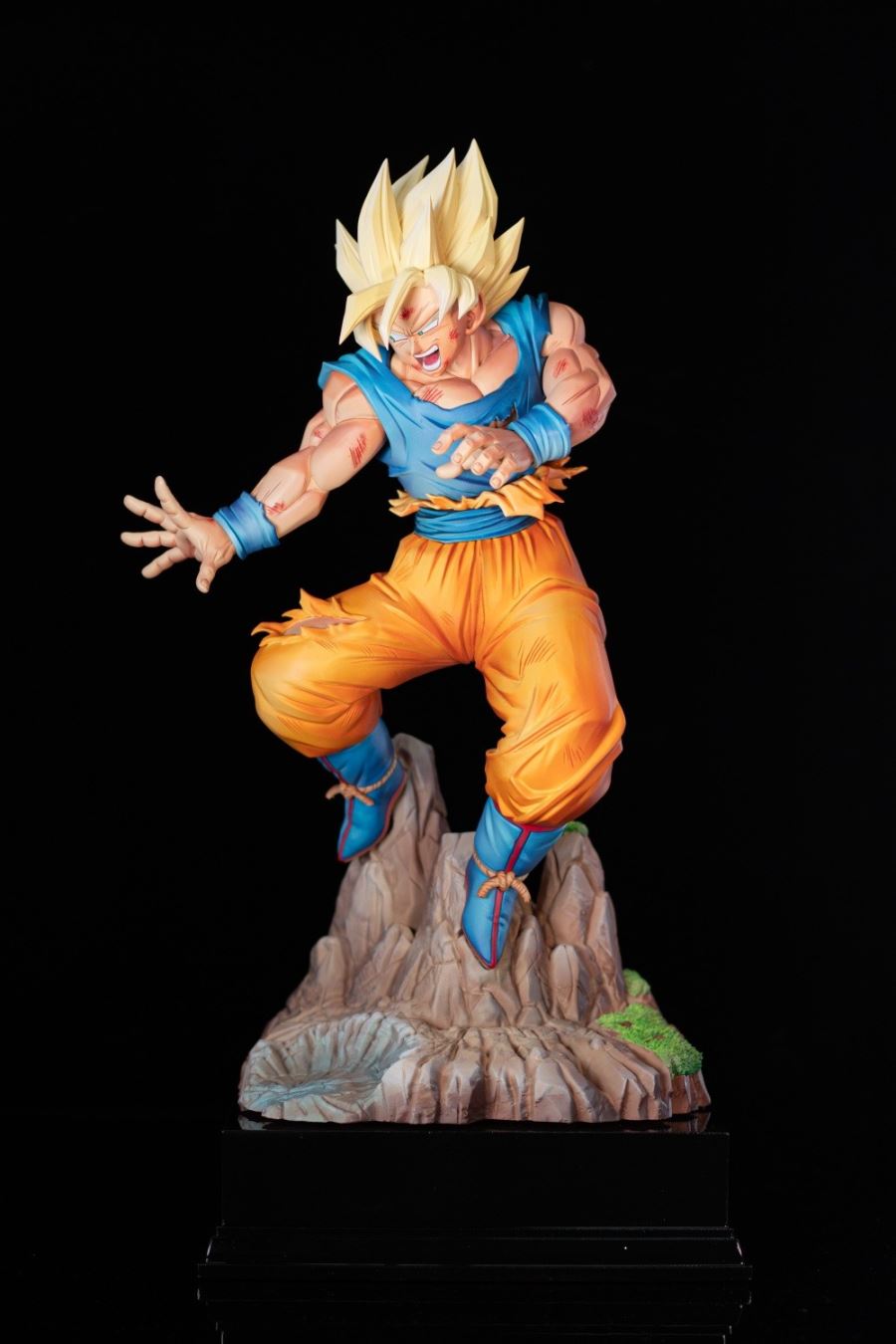 Super Saiyan Goku - Dragon Ball Z