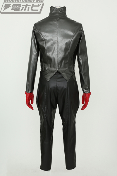 แจ่มมว๊าก!! ชุดคอสเพลย์ Phantom Suit จากเกม Persona 5