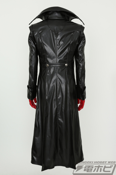 แจ่มมว๊าก!! ชุดคอสเพลย์ Phantom Suit จากเกม Persona 5