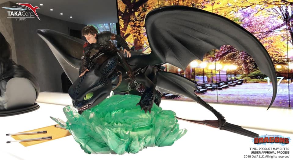 ชมภาพถ่ายสินค้าจริง How To Train Your Dragon: Hiccup & Toothless