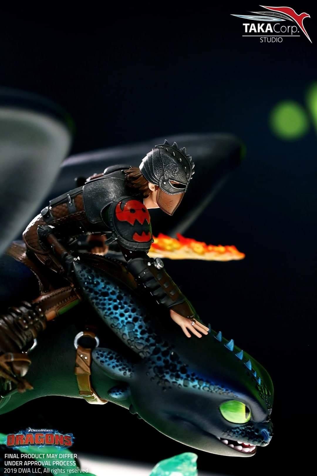 ชมภาพถ่ายสินค้าจริง How To Train Your Dragon: Hiccup & Toothless