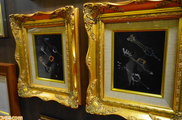 ไปชมงาน Kingdom Heart Memorial Stained Glass Clock ที่สถานีรถไฟชินจูกุ