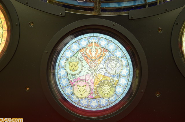 ไปชมงาน Kingdom Heart Memorial Stained Glass Clock ที่สถานีรถไฟชินจูกุ