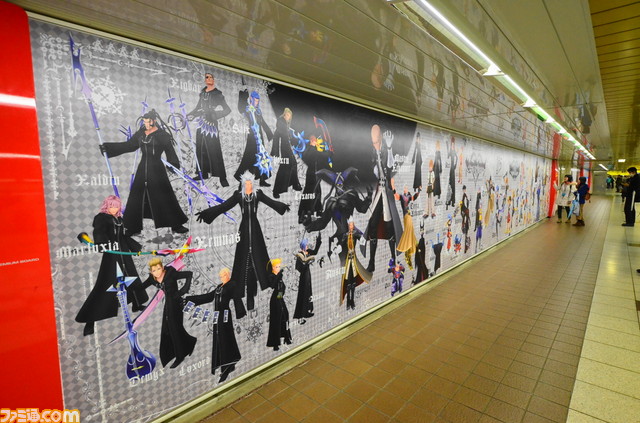 ไปชมงาน Kingdom Heart Memorial Stained Glass Clock ที่สถานีรถไฟชินจูกุ