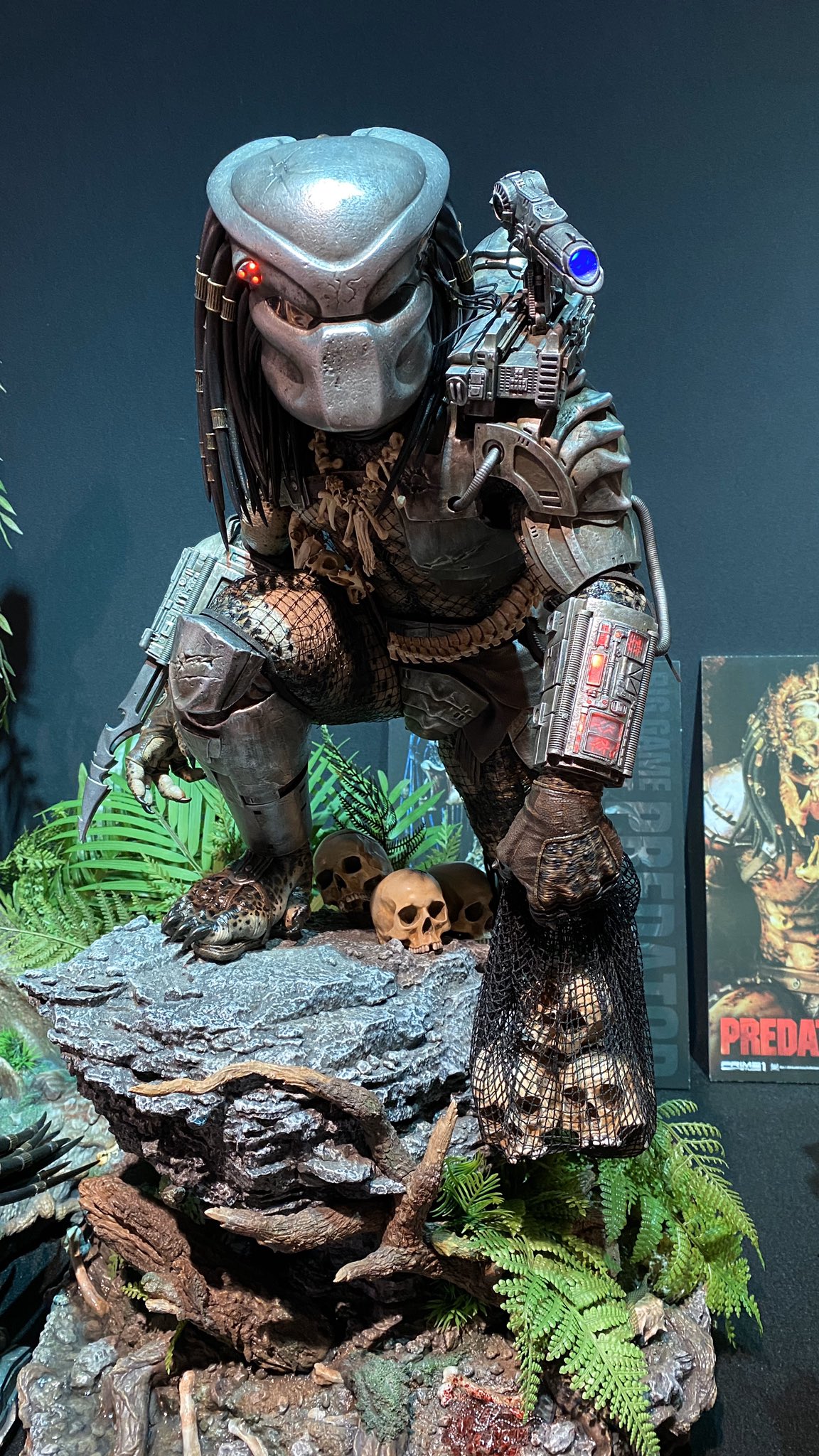 ชัด ๆ กับภาพถ่ายจากสินค้าจริงของ Alien & Predator ค่าย Prime1Studio