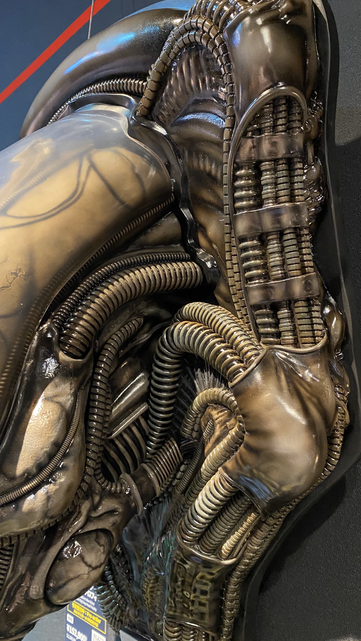 ชัด ๆ กับภาพถ่ายจากสินค้าจริงของ Alien & Predator ค่าย Prime1Studio