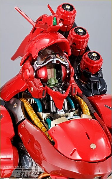 รายละเอียดสุดยอด!! กับ Mobile Suit Sazabi ในโมเดลของสะสมซีรีส์ FORMANIA
