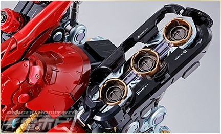 รายละเอียดสุดยอด!! กับ Mobile Suit Sazabi ในโมเดลของสะสมซีรีส์ FORMANIA