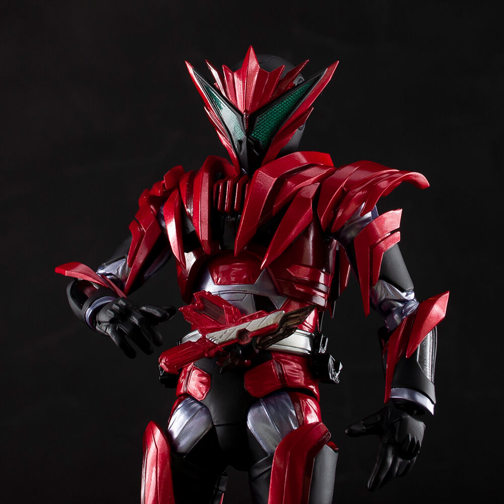 พรีวิวงาม ๆ SHFiguarts Kamen Rider Xun Burning Falcon