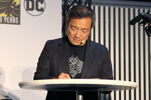 สัมภาษณ์พิเศษกับ Jim Lee ในงานฉลองครบรอบ 80 ปี Batman ที่ชิบูยะ