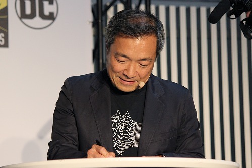 สัมภาษณ์พิเศษกับ Jim Lee ในงานฉลองครบรอบ 80 ปี Batman ที่ชิบูยะ