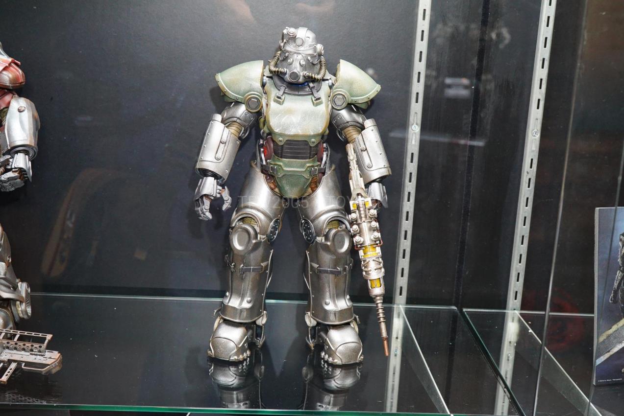 รวมภาพถ่ายแอ็คชั่นฟิกเกอร์ค่าย Threezero ในงาน Toy Fair 2020