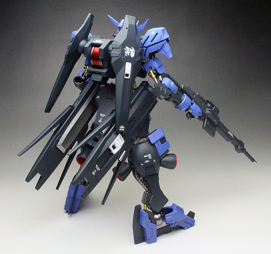 ชมภาพ GUNDAM VIDAR ลงสีอย่างงาม