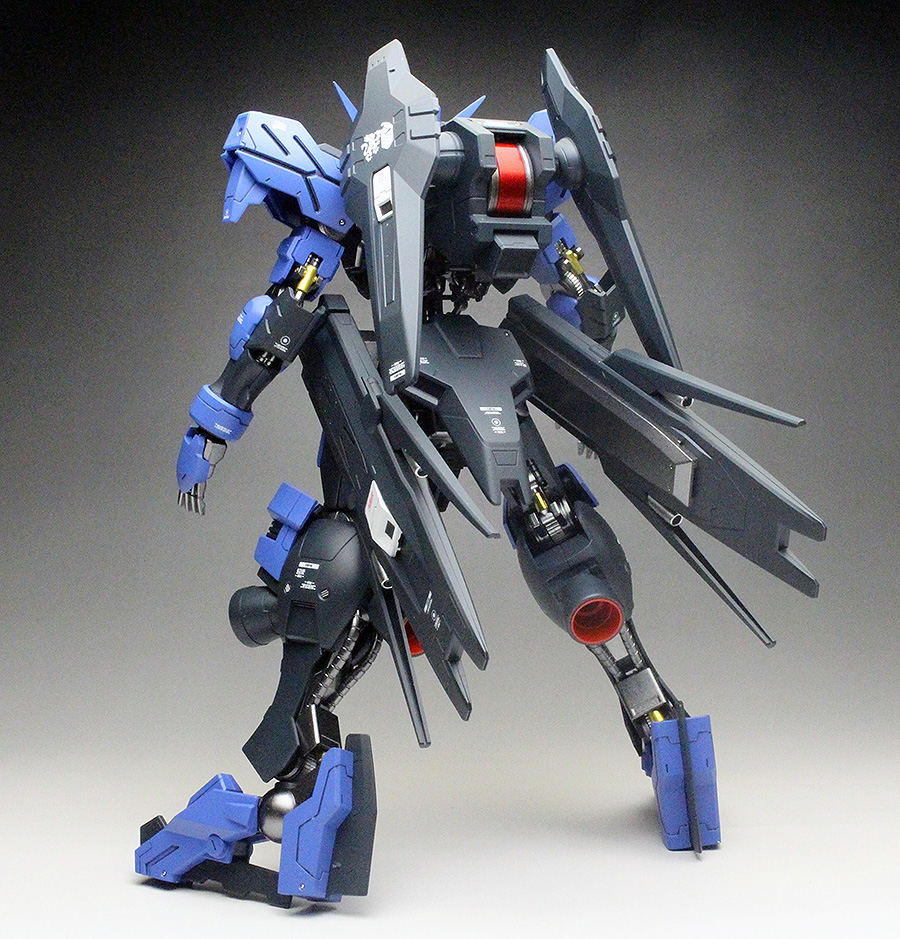 ชมภาพ GUNDAM VIDAR ลงสีอย่างงาม