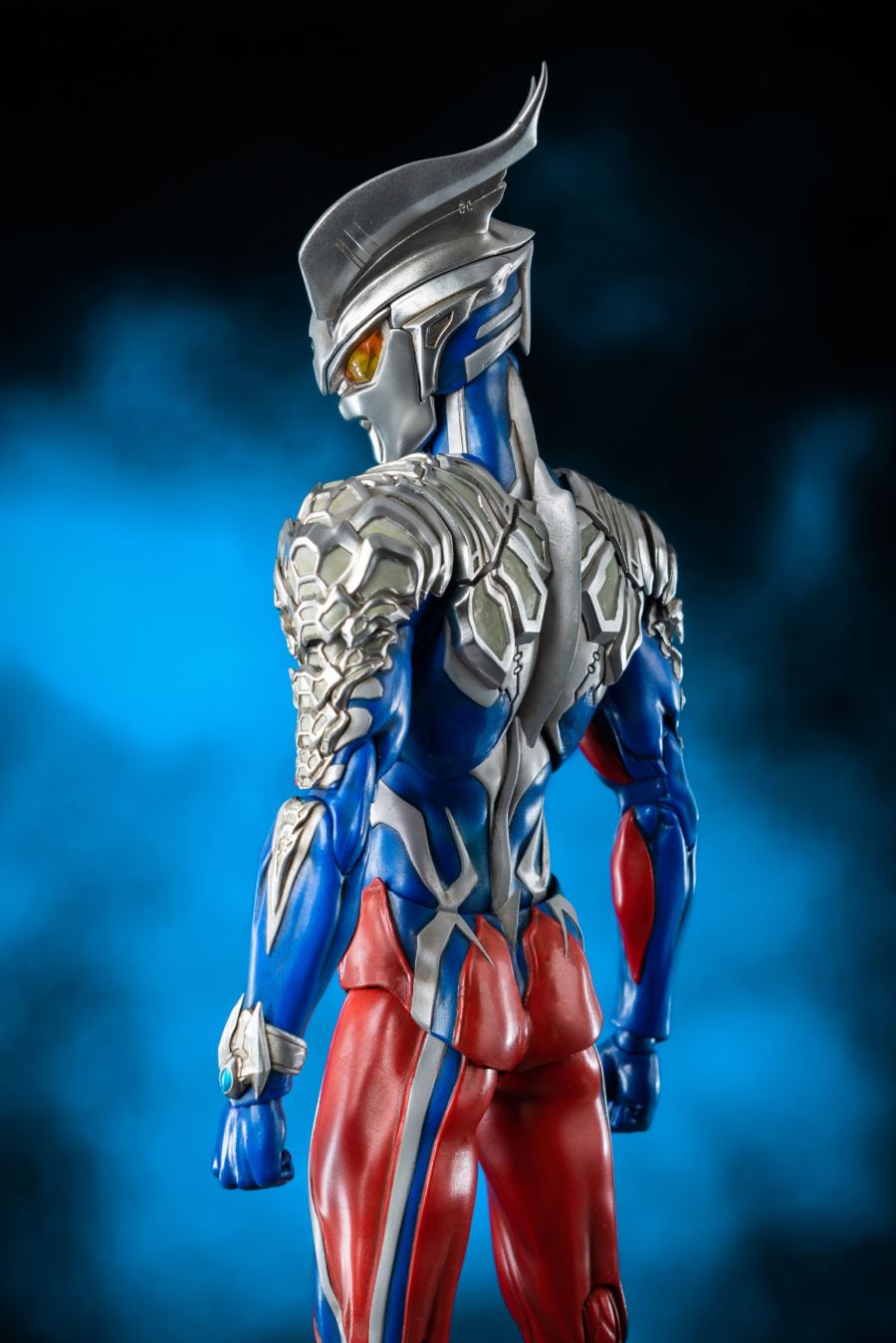 กว่าจะมาเป็น ThreezeroX Ultraman Zero โดย Takagi Akinori