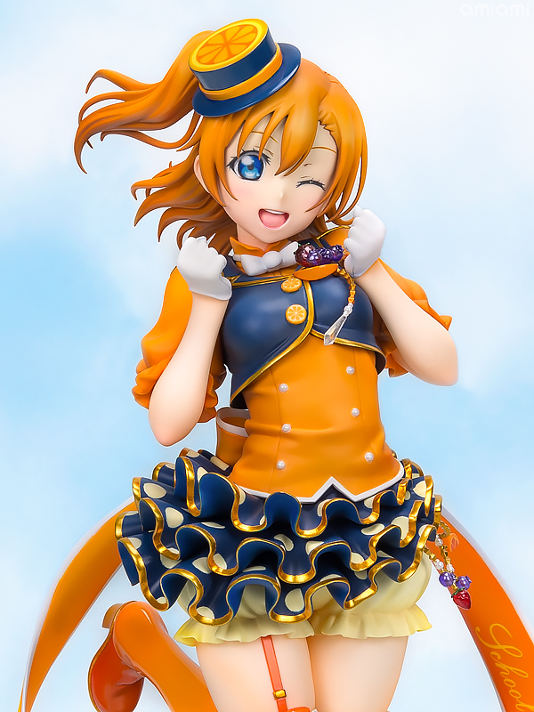 รีวิวฟิกเกอร์สุดน่ารักของ Honoka Kosaka จาก Love Live! School Idol Festival