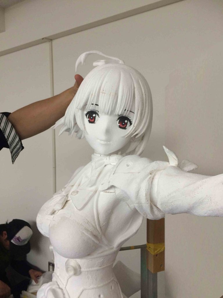 มาดูเบื้องหลังงานปั้นขนาดเท่าตัวจริงของ Mumei กันเถอะ