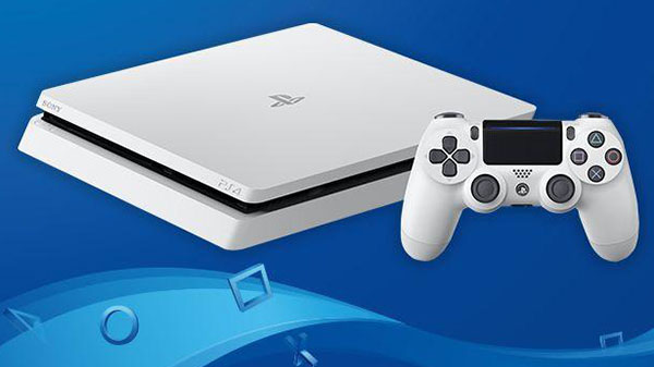 เครื่อง PS4 สี Glacier White จะผลิตเป็นรุ่นแสตนดาร์ดที่ญี่ปุ่นในวันที่ 29 กรกฎาคมนี้