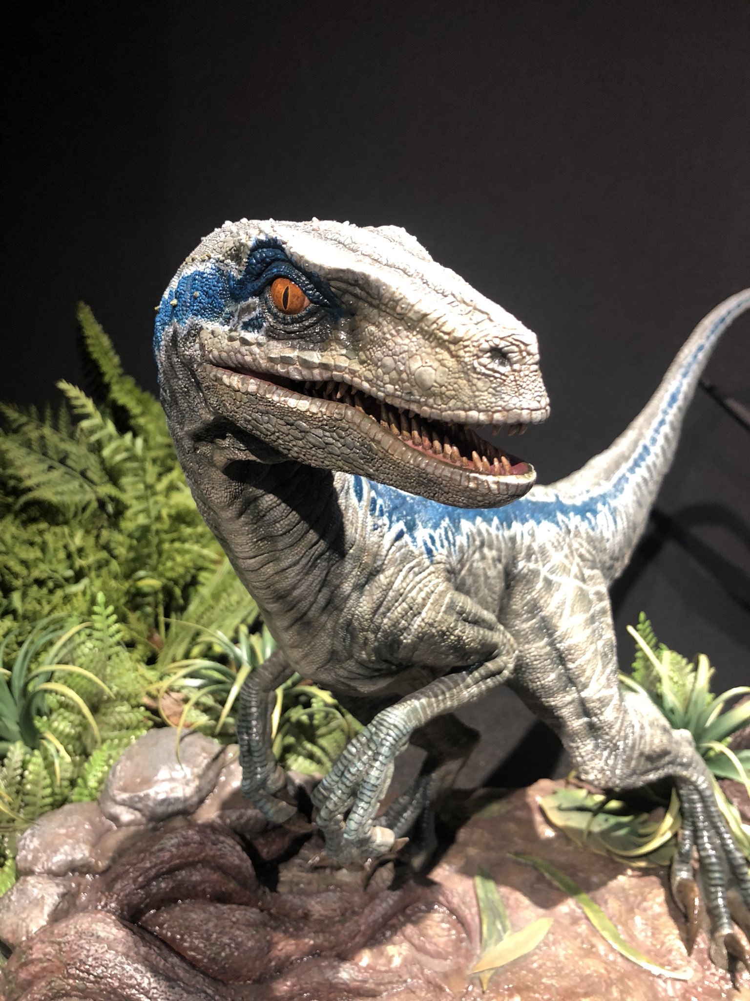 อลังการงานโชว์ กับธีมสวน Jurassic Park ที่จัดแสดงโชว์อยู่ที่ช็อป Prime1Studio ประเทศญี่ปุ่น
