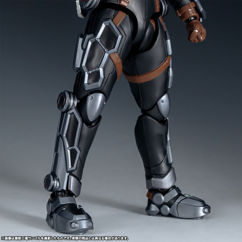 พรีวิวงาม ๆ SHFiguarts Kamen Rider Buster Genbu Shinwa