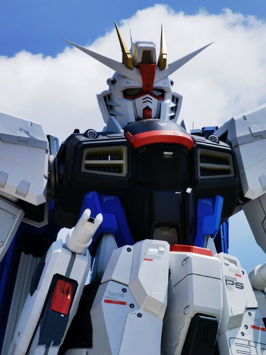 โชว์ตัวแบบเต็มรูปแบบ กับ Freedom Gundam ขนาดเท่าที่เซี่ยงไฮ