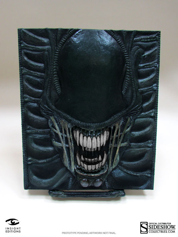 รีวิว Art book - Alien The Weyland - Yutani Report Collectors Edition