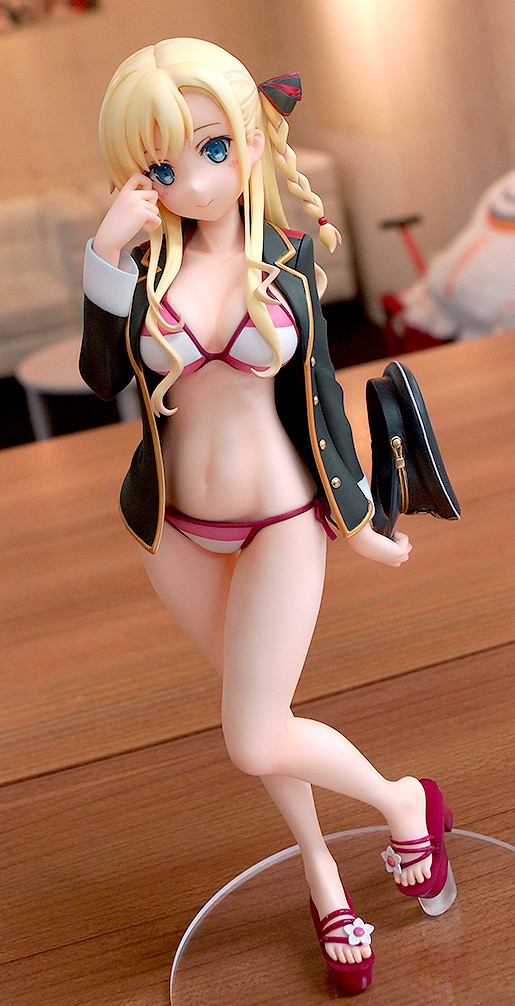 รีวิวฟิกเกอร์ก่อนวางจำหน่ายของสาว Ville Hell Mina จากเรื่อง High School Fleet