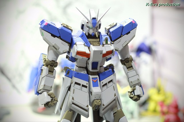 ชมขั้นตอนการต่อหุ่น MG Hi-Nu Gundam Infinity ผลงานโดย K-Evo