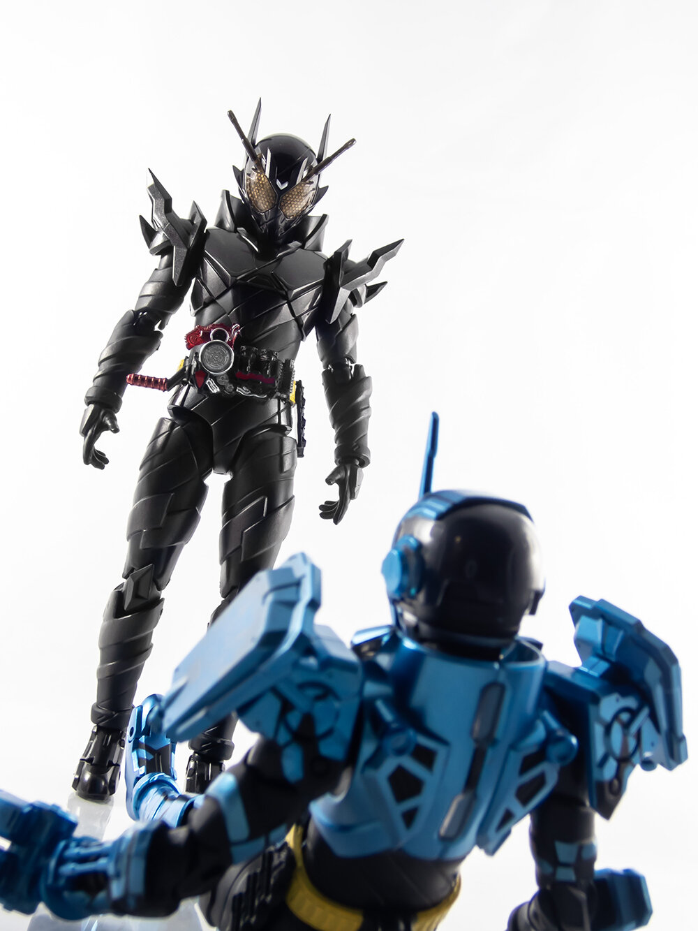 รีวิวภาพถ่ายสินค้าจริง SHFiguarts Kamen Rider Metal Build