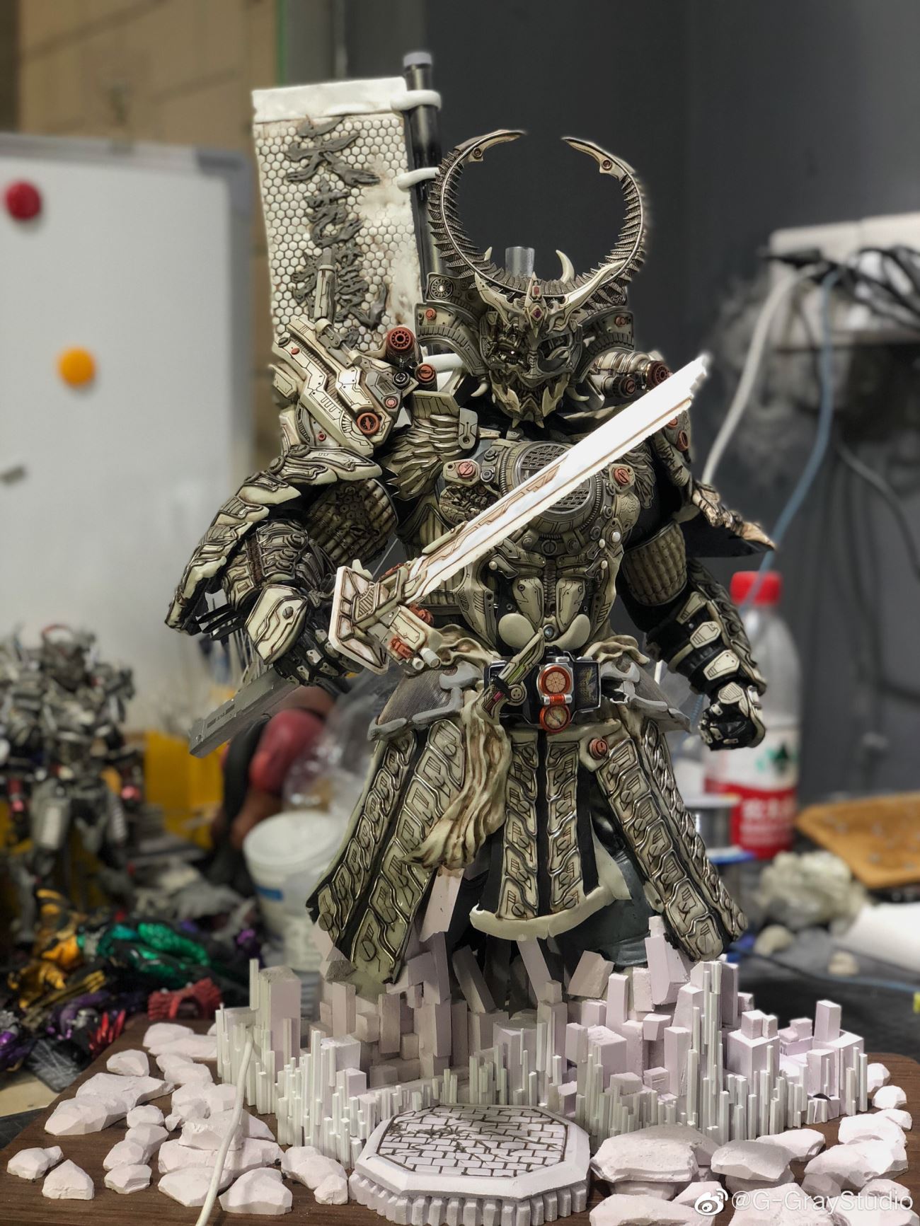 ชมงานคัสตอมสวย ๆ SIC Kamen Rider Gaim (Gray Studio)