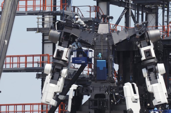 อัพเดทความคืบหน้าของหุ่น Gundam ขนาดเท่าตัวจริง