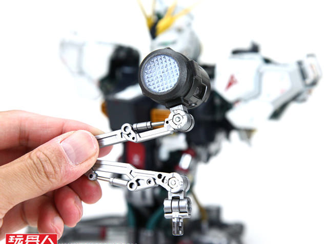 รีวิวทุกมุม กับพลาโมสุดงาม FORMANIAEX RX-93 VGUNDAM