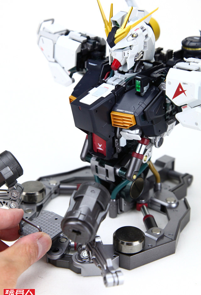 รีวิวทุกมุม กับพลาโมสุดงาม FORMANIAEX RX-93 VGUNDAM