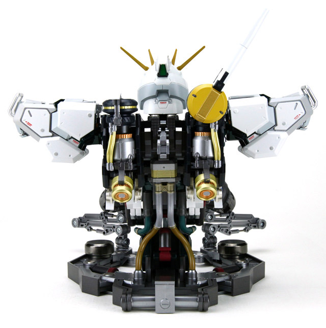 รีวิวทุกมุม กับพลาโมสุดงาม FORMANIAEX RX-93 VGUNDAM