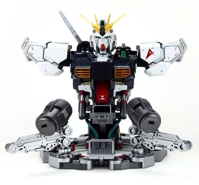 รีวิวทุกมุม กับพลาโมสุดงาม FORMANIAEX RX-93 VGUNDAM