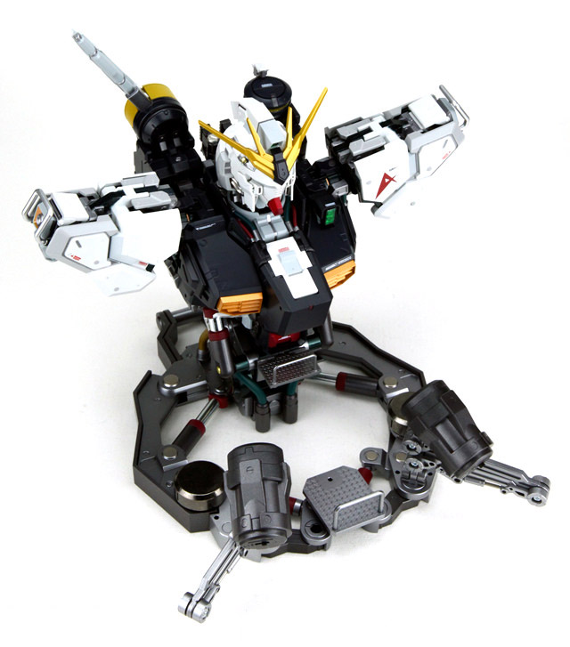 รีวิวทุกมุม กับพลาโมสุดงาม FORMANIAEX RX-93 VGUNDAM