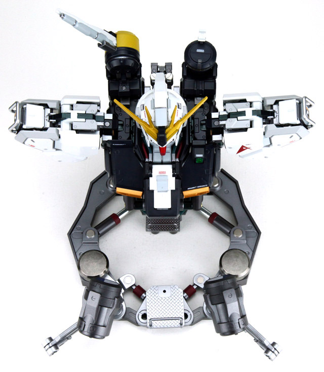 รีวิวทุกมุม กับพลาโมสุดงาม FORMANIAEX RX-93 VGUNDAM