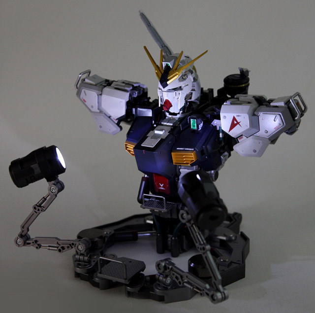 รีวิวทุกมุม กับพลาโมสุดงาม FORMANIAEX RX-93 VGUNDAM
