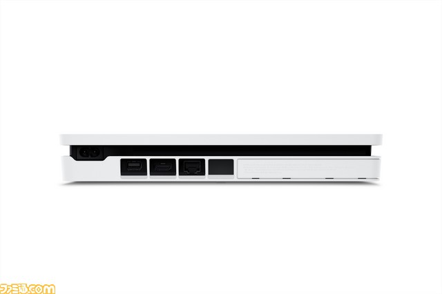 Sony เตรียมจำหน่ายเครื่อง PlayStation 4 Model สีขาว ( Glacier White )