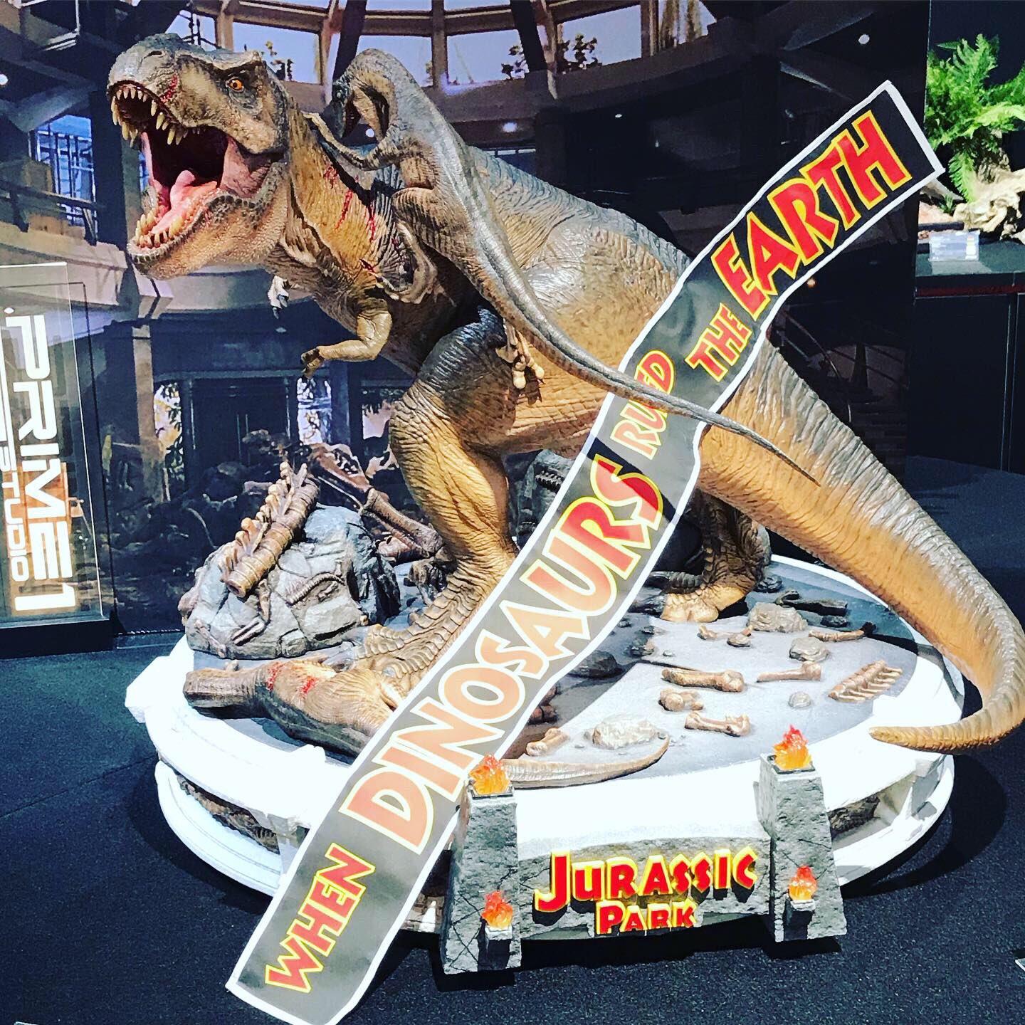 อลังการงานโชว์ กับธีมสวน Jurassic Park ที่จัดแสดงโชว์อยู่ที่ช็อป Prime1Studio ประเทศญี่ปุ่น