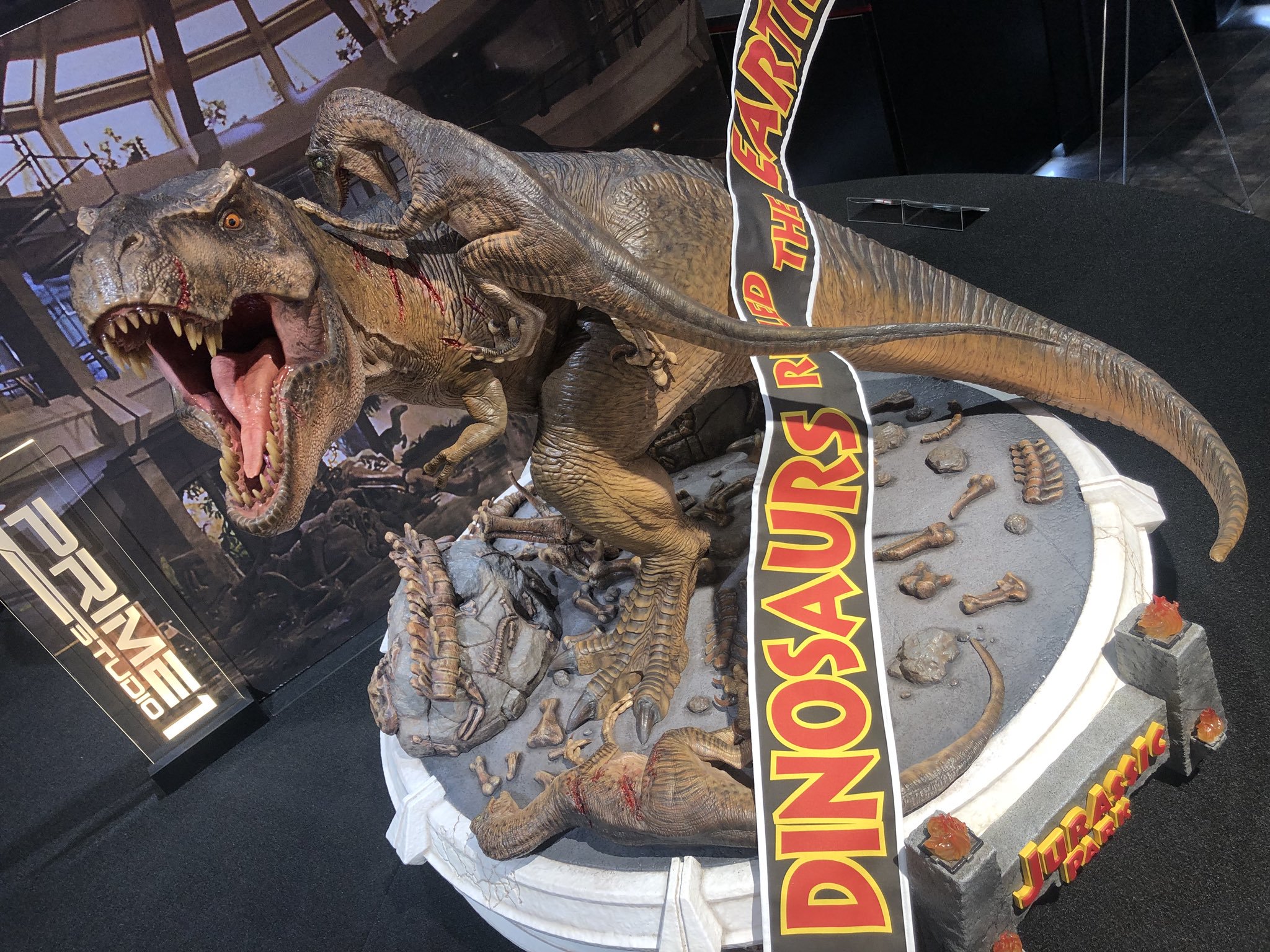 อลังการงานโชว์ กับธีมสวน Jurassic Park ที่จัดแสดงโชว์อยู่ที่ช็อป Prime1Studio ประเทศญี่ปุ่น