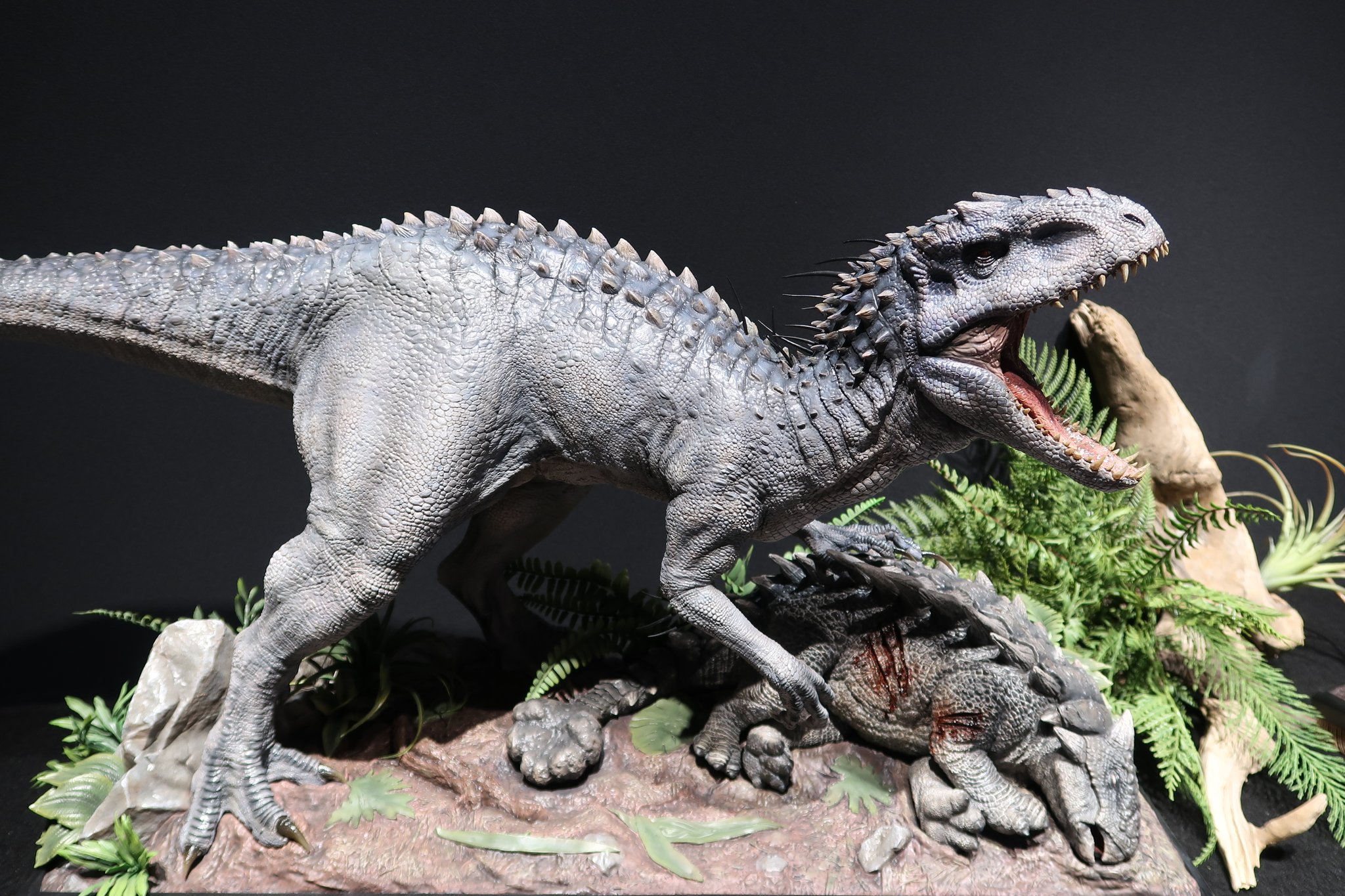 อลังการงานโชว์ กับธีมสวน Jurassic Park ที่จัดแสดงโชว์อยู่ที่ช็อป Prime1Studio ประเทศญี่ปุ่น